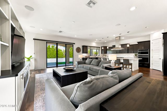 9556 W PARK VIEW Lane, Peoria, AZ 85383