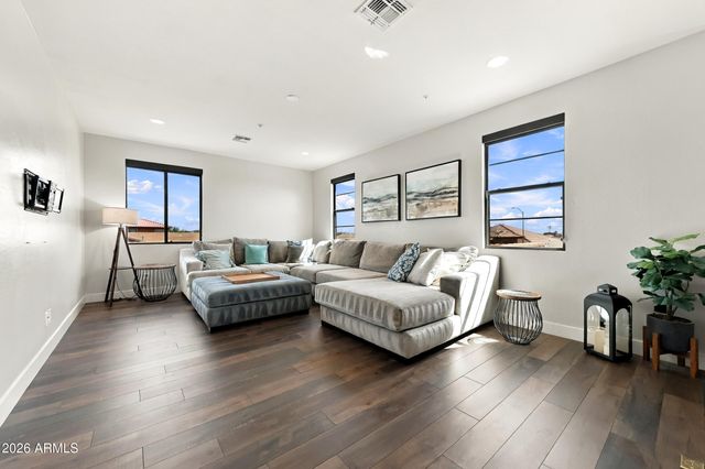 9556 W PARK VIEW Lane, Peoria, AZ 85383
