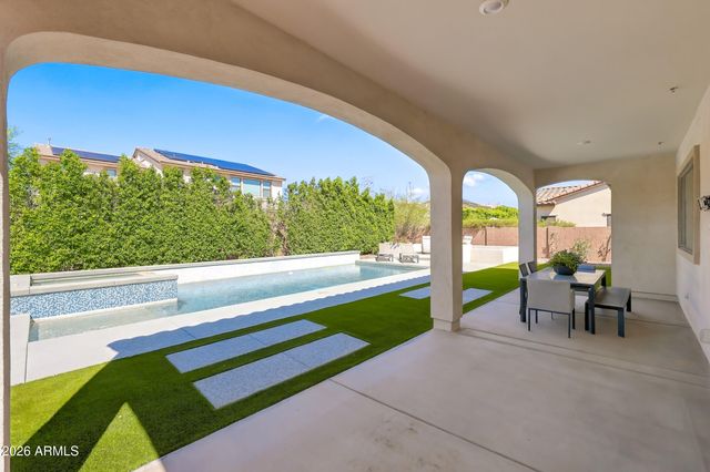 9556 W PARK VIEW Lane, Peoria, AZ 85383