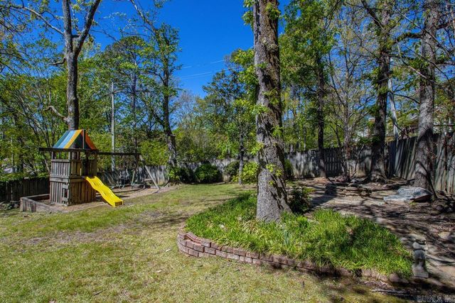 4 Combonne Court, Little Rock, AR 72211