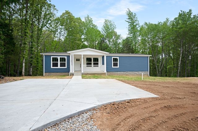 296 E Little Richland Rd, Waverly, TN 37185