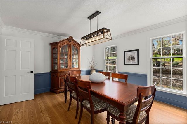 5965 Woodfield Drive, Kernersville, NC 27284