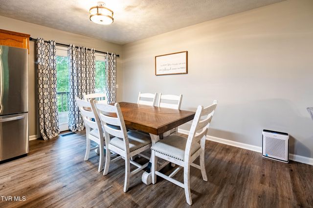 117 Kings Mountain Drive, Church Hill, TN 37642