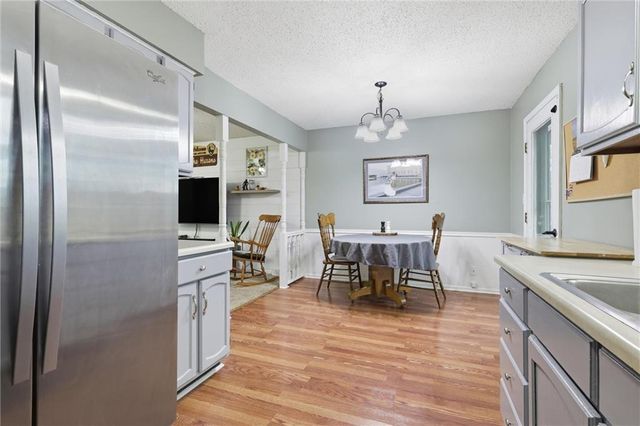 8001 Bel Ray Drive, Belton, MO 64012