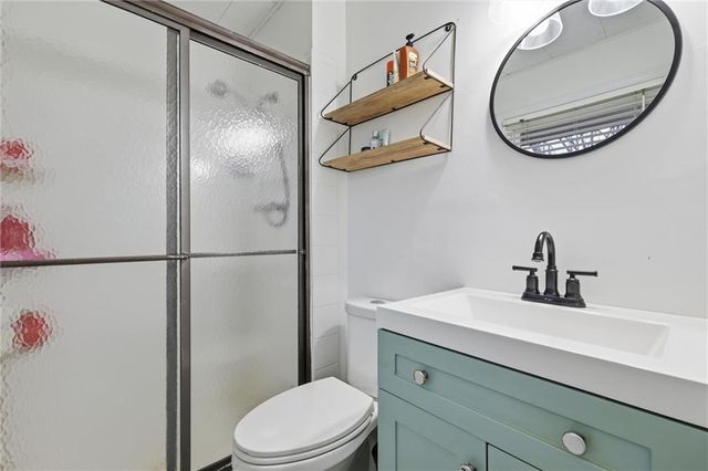 8001 Bel Ray Drive, Belton, MO 64012