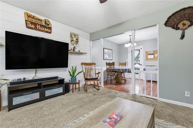 8001 Bel Ray Drive, Belton, MO 64012