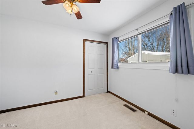 246 Kempton, Berea, OH 44017