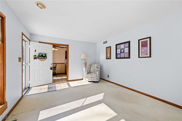 246 Kempton, Berea, OH 44017