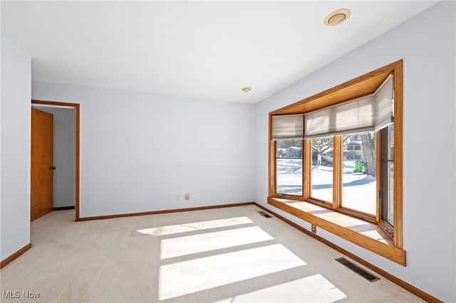 246 Kempton, Berea, OH 44017