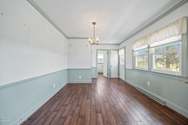 1700 Hardee Road, Kinston, NC 28504