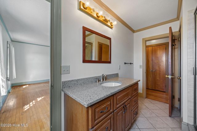 1700 Hardee Road, Kinston, NC 28504