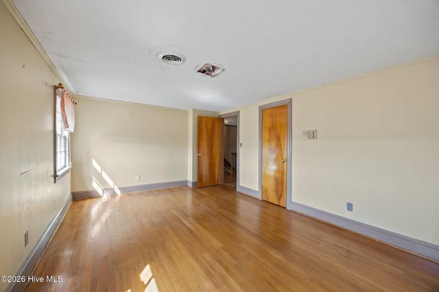 1700 Hardee Road, Kinston, NC 28504