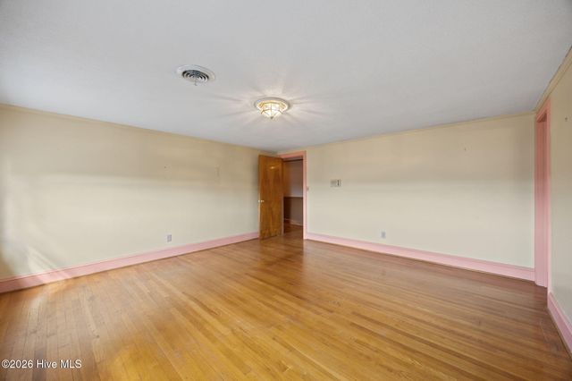 1700 Hardee Road, Kinston, NC 28504