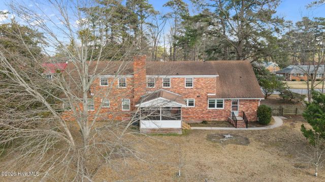 1700 Hardee Road, Kinston, NC 28504