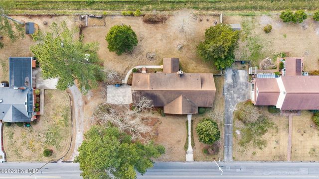 1700 Hardee Road, Kinston, NC 28504