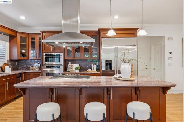 3172 Riviera Way, San Ramon, CA 94583