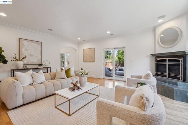 3172 Riviera Way, San Ramon, CA 94583