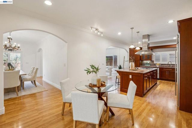 3172 Riviera Way, San Ramon, CA 94583