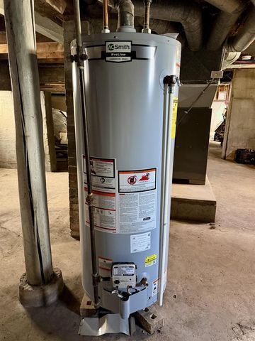 108 N HICKORY STREET, Fond Du Lac, WI 54935