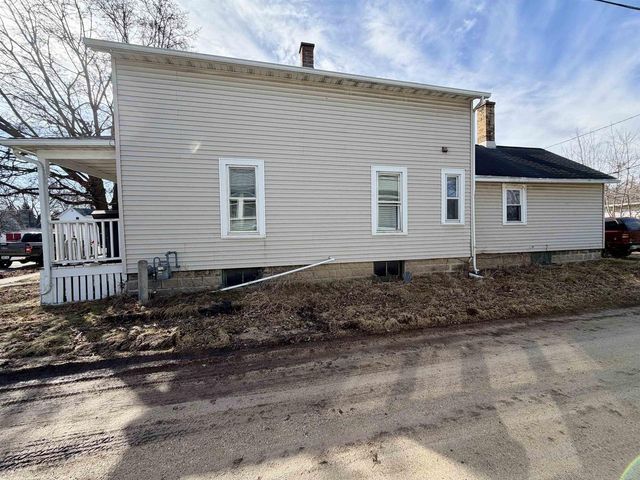 108 N HICKORY STREET, Fond Du Lac, WI 54935