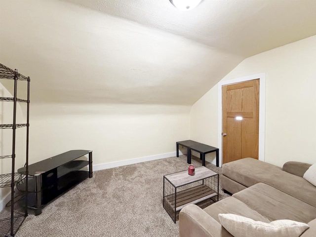 108 N HICKORY STREET, Fond Du Lac, WI 54935