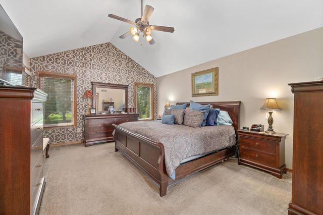 2250 N Stonegate Cir, Andover, KS 67002