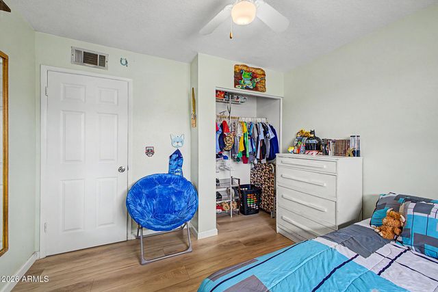 2560 W GREGORY Street, Apache Junction, AZ 85120