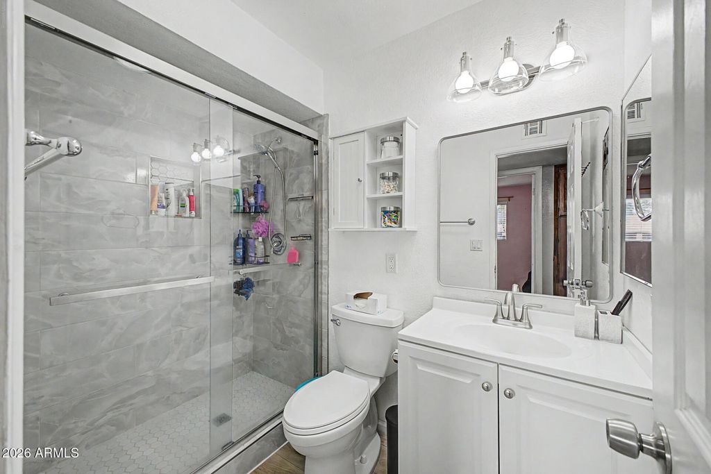 Image 18 of property listing at 2560 W GREGORY Street, Apache Junction, AZ 85120