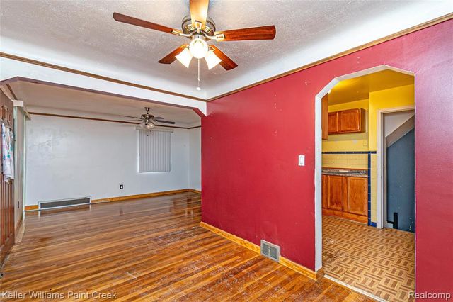 15306 Asbury Park, Detroit, MI 48227