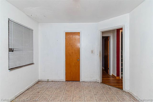 15306 Asbury Park, Detroit, MI 48227