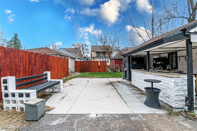 15306 Asbury Park, Detroit, MI 48227