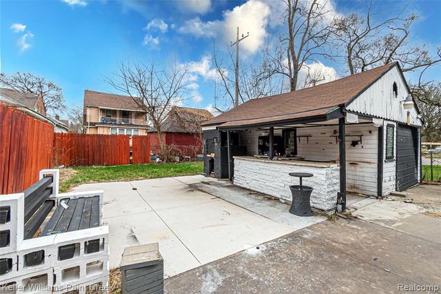 15306 Asbury Park, Detroit, MI 48227