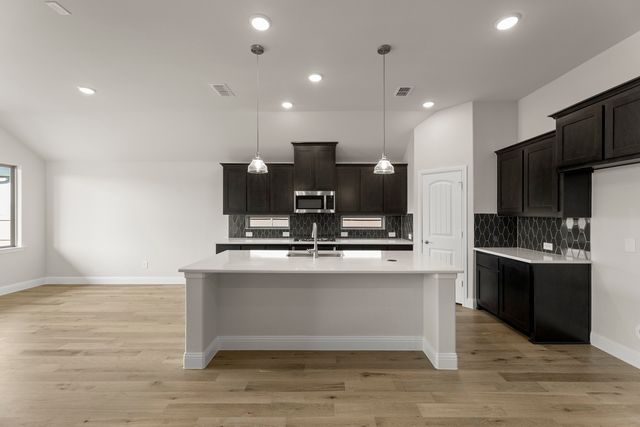 3933 Melica Lane, Heartland, TX 75114