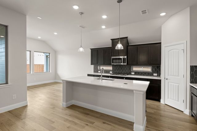 3933 Melica Lane, Heartland, TX 75114