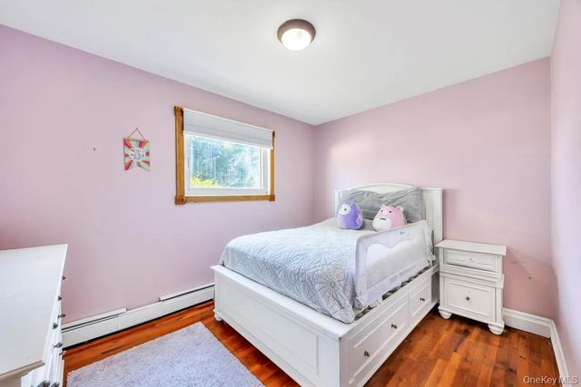 53 Stevenson Place, Deer Park, NY 11729