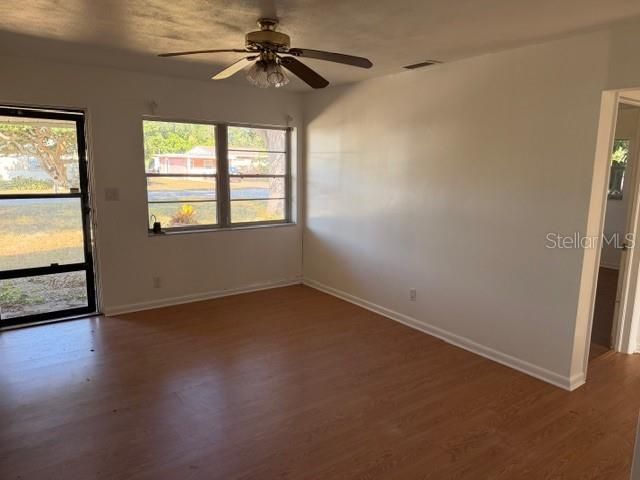 523 7TH LANE SW, Vero Beach, FL 32962