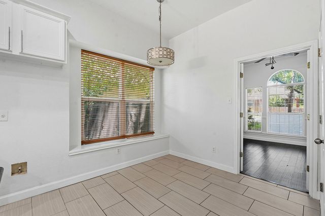1904 Montana Sky DR, Austin, TX 78727