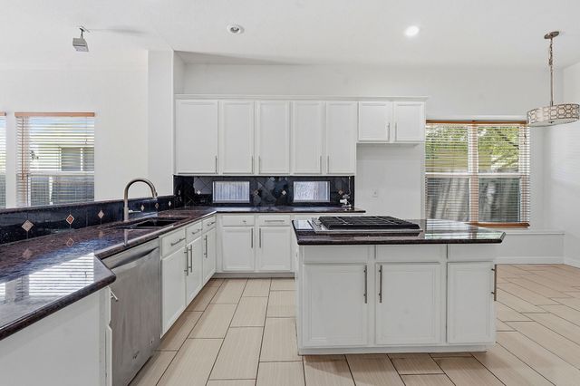 1904 Montana Sky DR, Austin, TX 78727