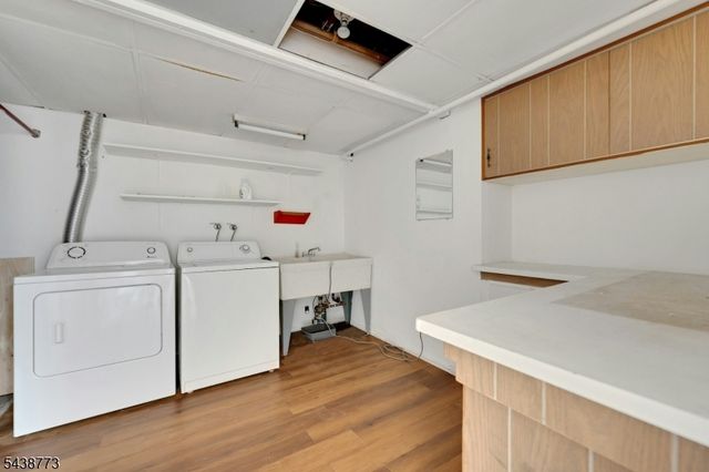 403 W Oakland Ave, Oakland Boro, NJ 07436