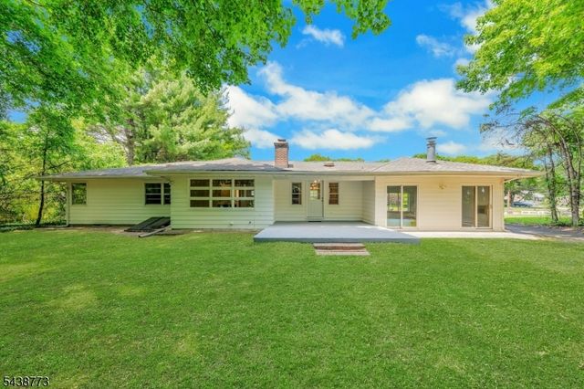 403 W Oakland Ave, Oakland Boro, NJ 07436