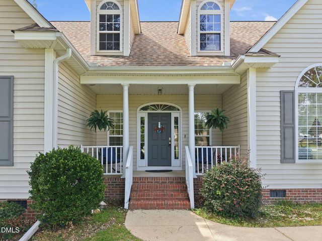 108 Kings Court, Garner, NC 27529