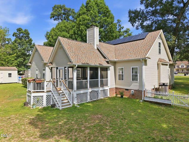 108 Kings Court, Garner, NC 27529