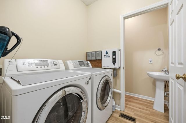 108 Kings Court, Garner, NC 27529