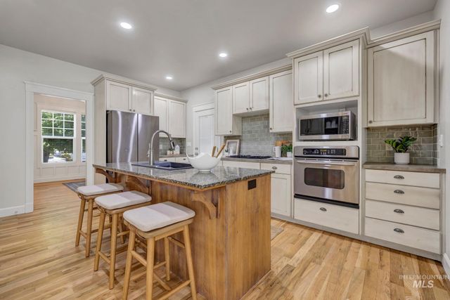 2574 Sunglow Circle, Twin Falls, ID 83301