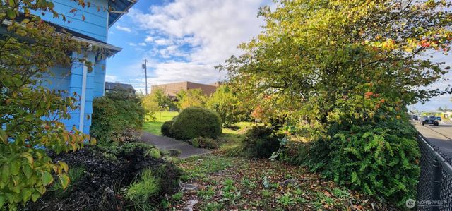 305 W 1st Street, Aberdeen, WA 98520