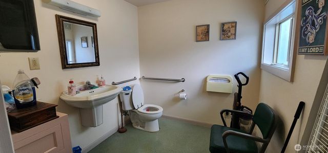 305 W 1st Street, Aberdeen, WA 98520