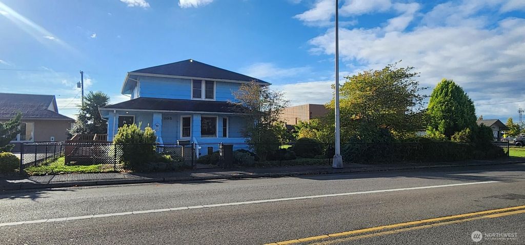 305 W 1st Street, Aberdeen, WA 98520
