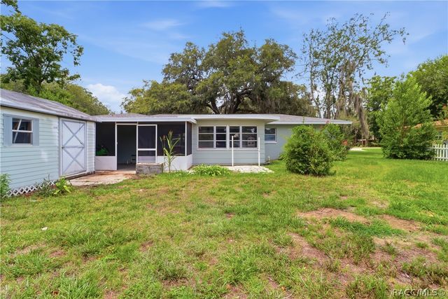 2811 Monroe Street W, Inverness, FL 34453