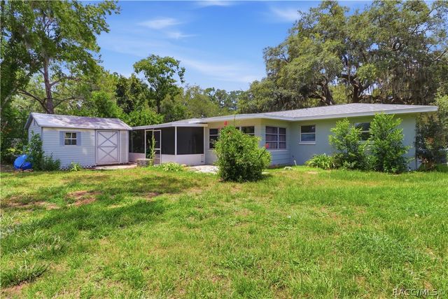 2811 Monroe Street W, Inverness, FL 34453