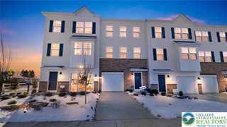 8211 Alexander Court, Upper Macungie Twp, PA 18031